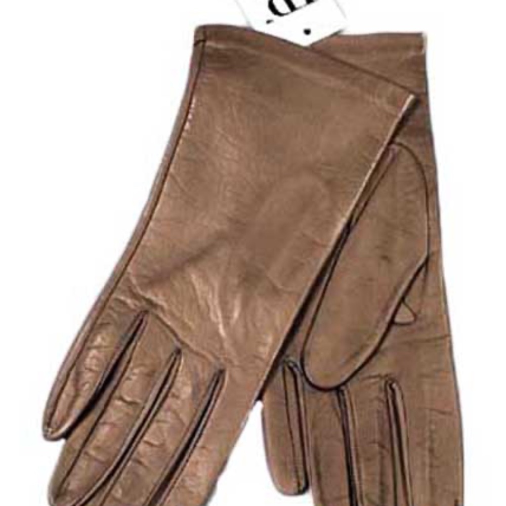 CALFSKIN GLOVES, MEDIUM GREY, LADIES 7, HOLT RENFREW, SILK LINED, TOP QUALITY,